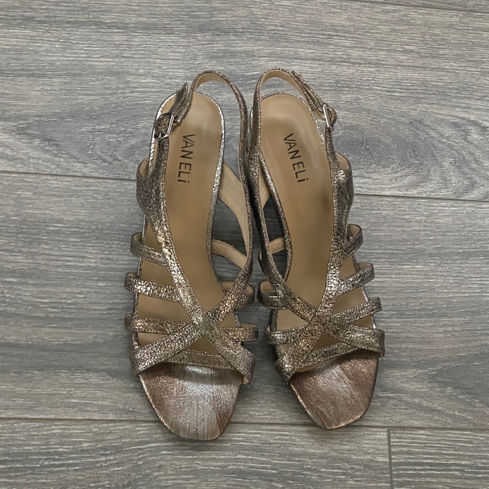 Vaneli - NWT! Metallic Bronze Strappy Slingback Block Heel Sandals - Size 9